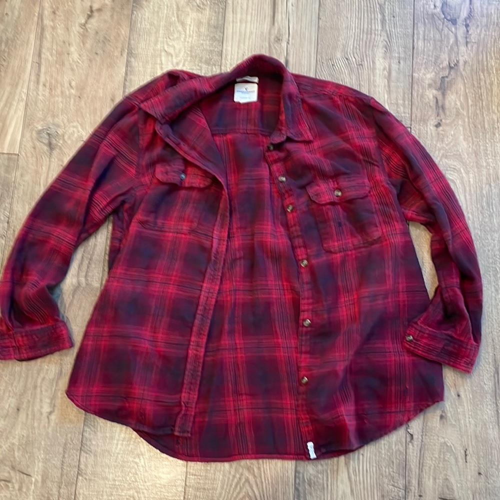 American Eagle Outfitters flannel. Oversized and destroyed size Large.